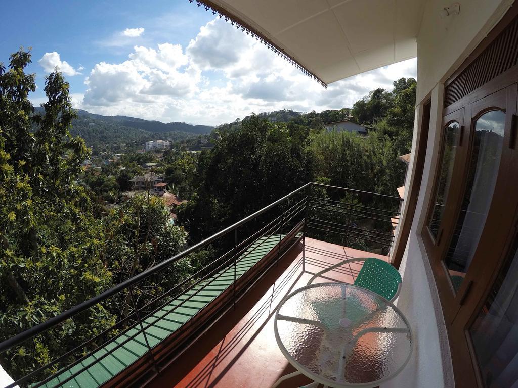 Villa 107 Kandy Exterior photo